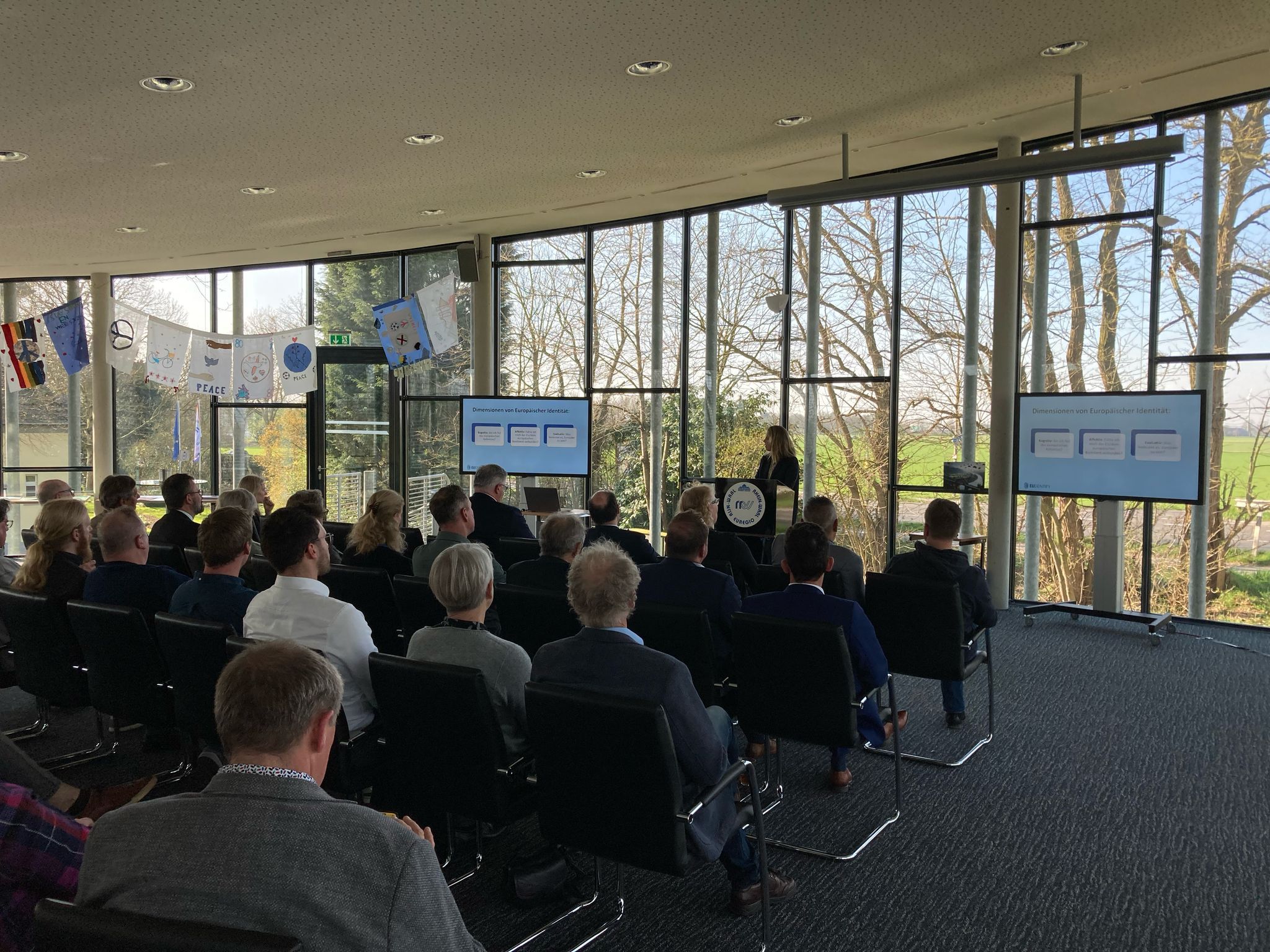 Netwerkbijeenkomst Euregioraad goed bezocht