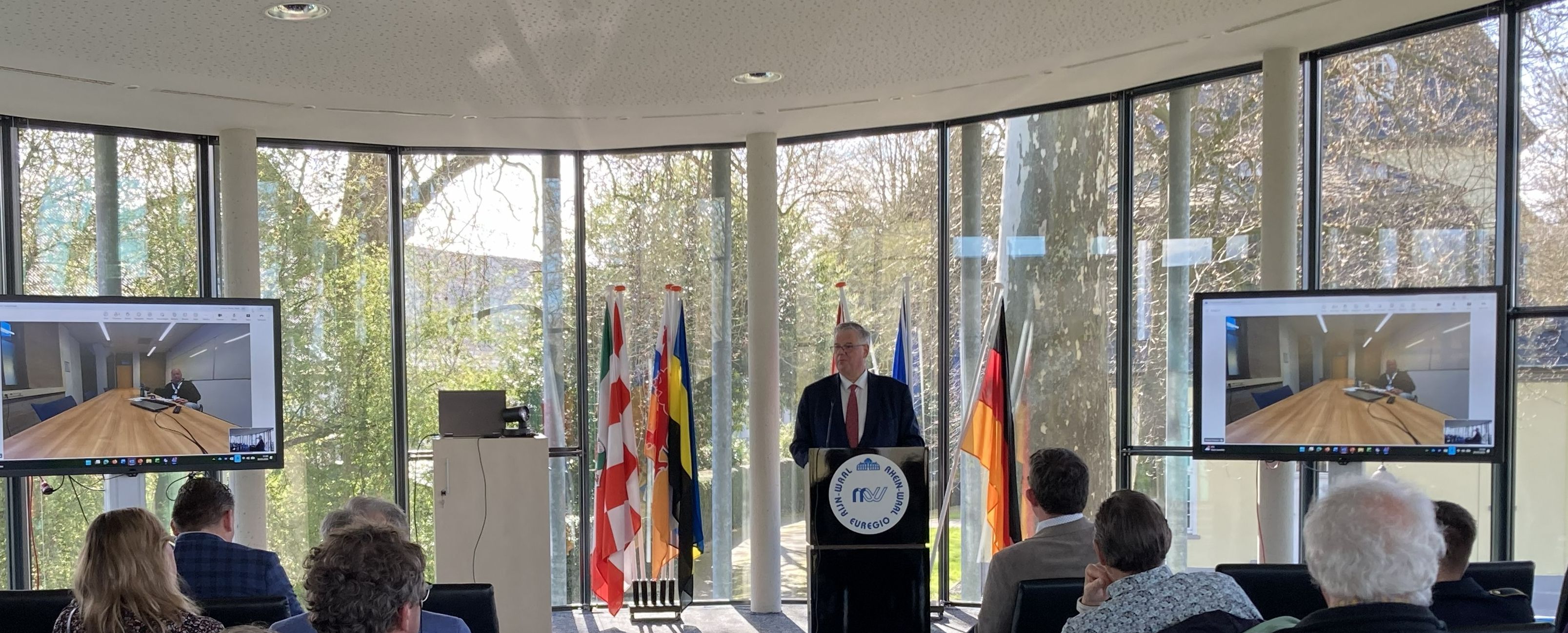 Netwerkbijeenkomst Euregioraad rondom thema ´weerbaarheid´ goed bezocht