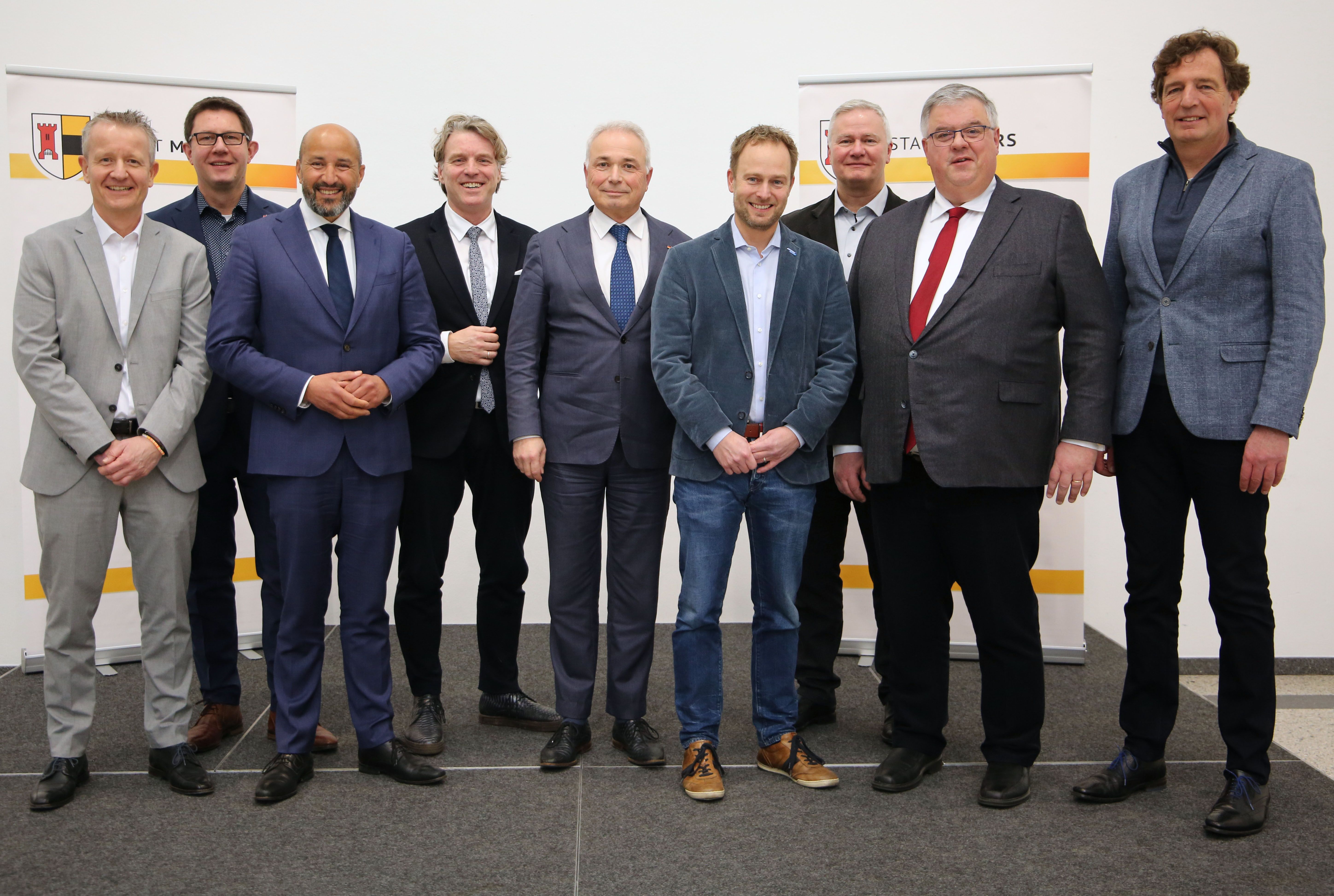 Bijeenkomst van de burgemeesters van 100.000+ stedennetwerk